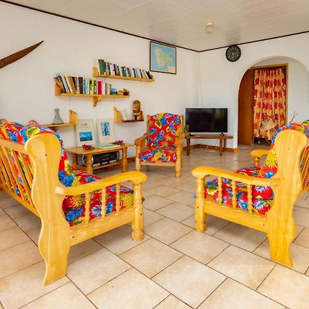 Pension Mave Mai Nuku Hiva Extérieur photo